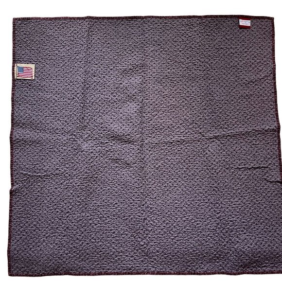 Bald Eagle Soaring Handcrafted Quilt Throw Decorative Gray USA 40” x 38” - Picture 9 of 12